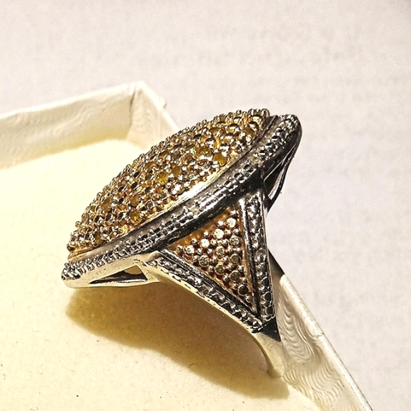 Diamond Ring - Picture 4 of 8